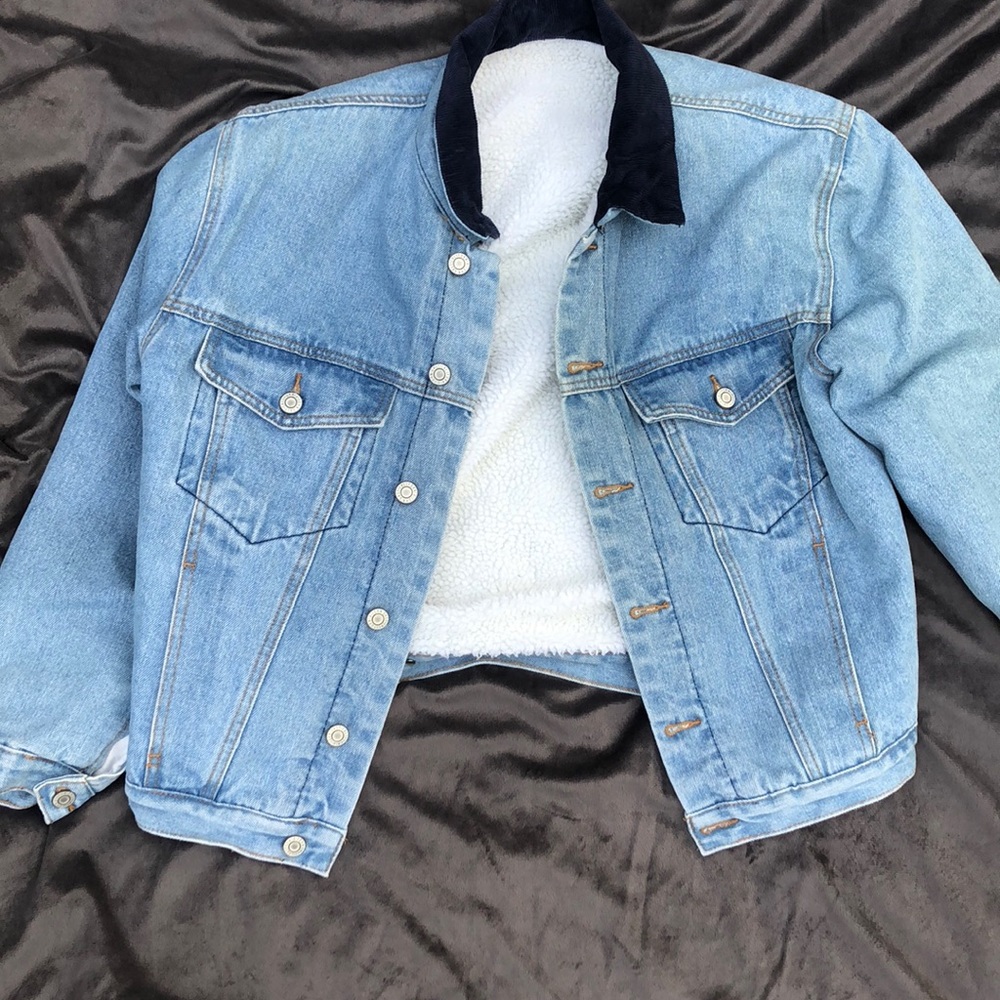 Vintage Light Wash Shirling Denim Jacket